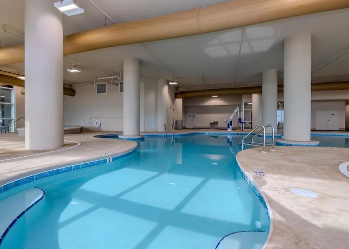 Phoenix Gulf Towers 1006 Apartment *